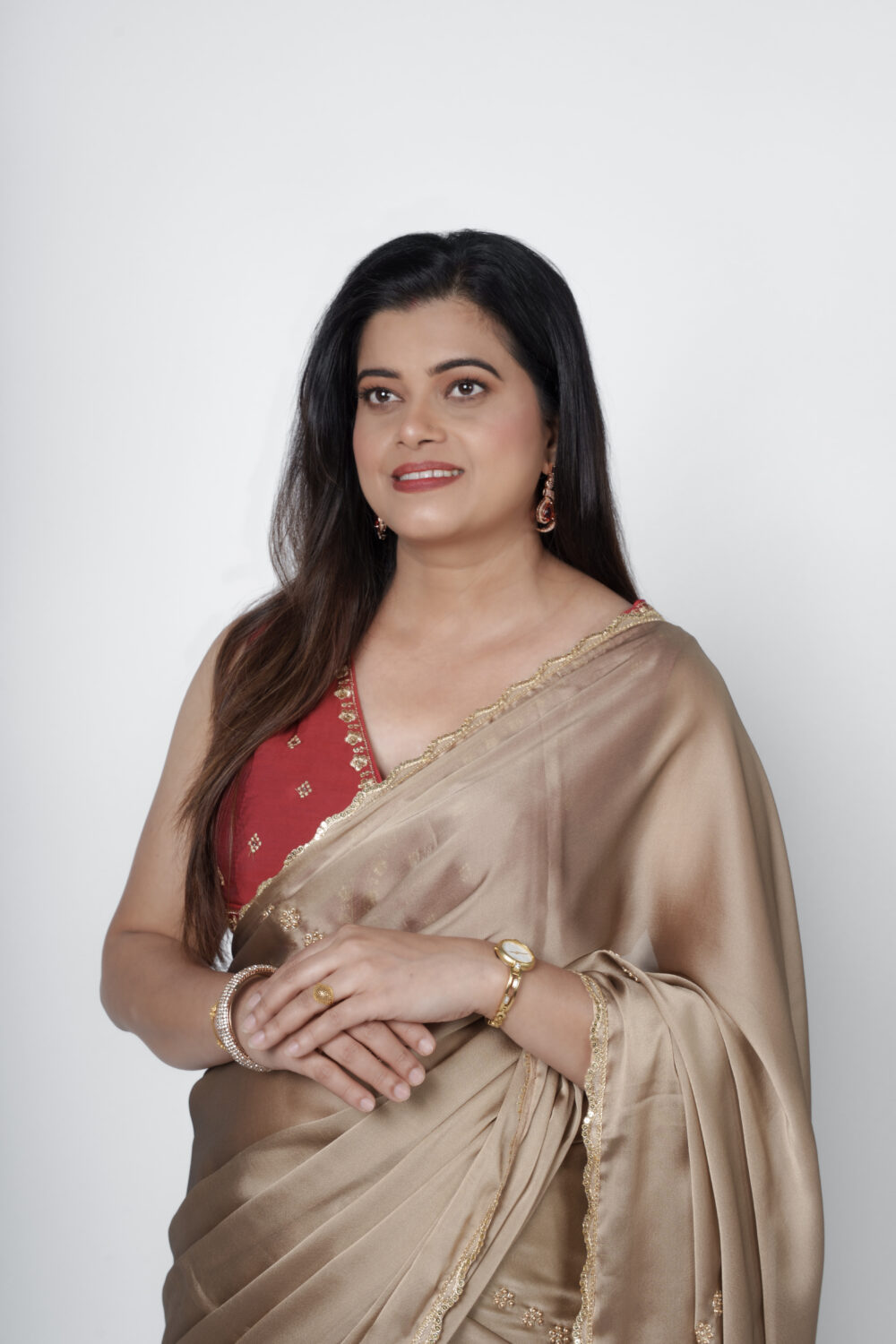 Tan Gold Silk Organza Saree - Image 3