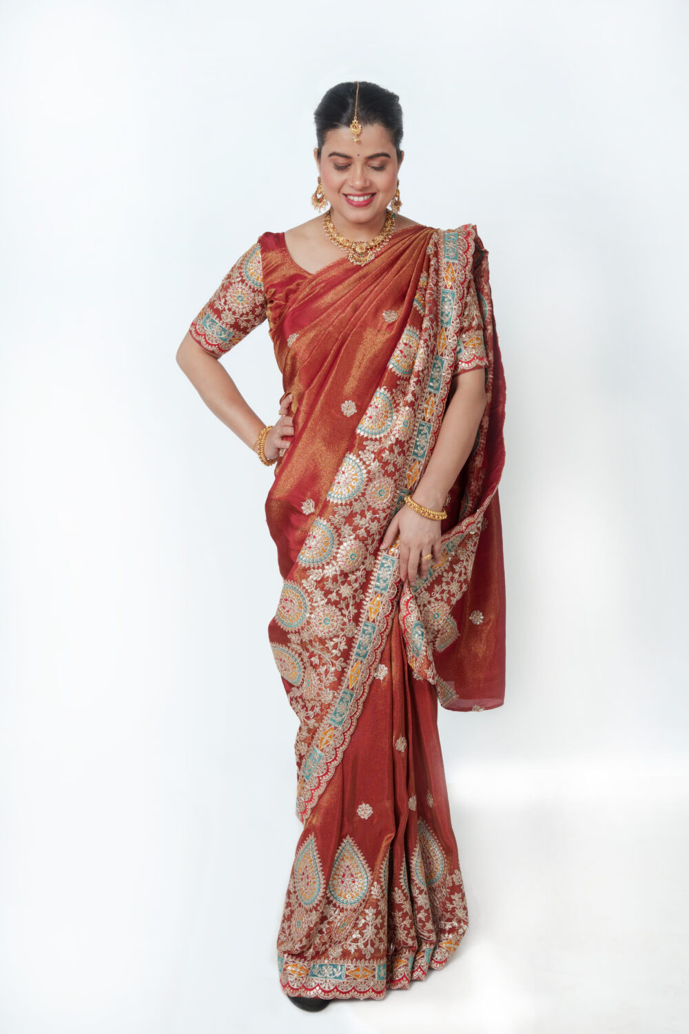 Rustic Orange Viscose Tissue Embroidered Saree - Image 3