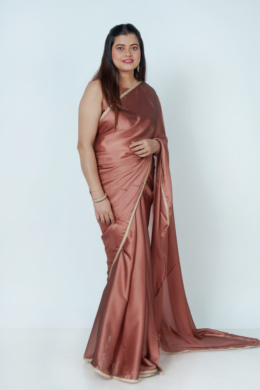 Rustic Brown Silk Organza Saree - Image 3