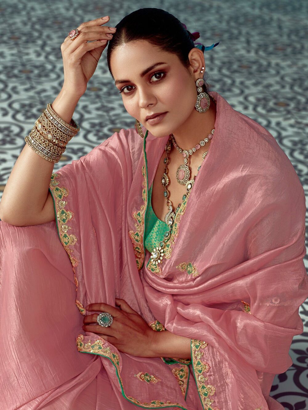 Blush Pink Crushed Tissue Saree - Image 2