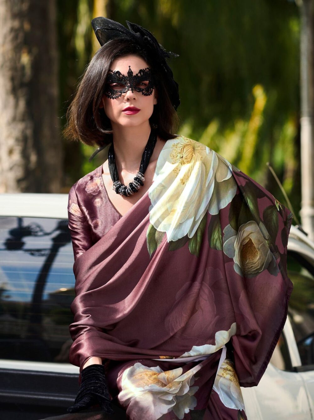 Rustic Brown Satin Crepe Saree - Image 3