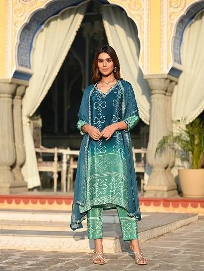 Ombre Bandhani Bliss – Chinnon Suit Set in Teal Blue