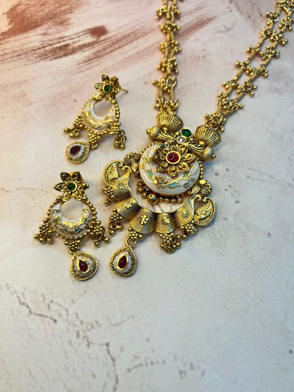 Bells Necklace Set