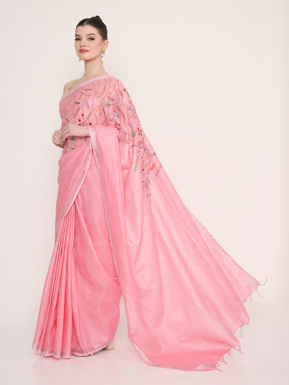 Linen Saree With Thread Work Pallu